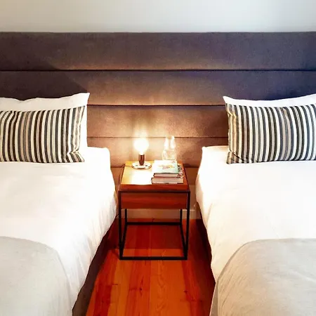 Stylish Modern In The Heart Of Cais Do Sodre *