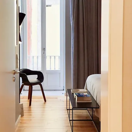 Stylish Modern In The Heart Of Cais Do Sodre Apartment *