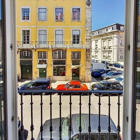 Apartment Stylish Modern In The Heart Of Cais Do Sodre Lisbon